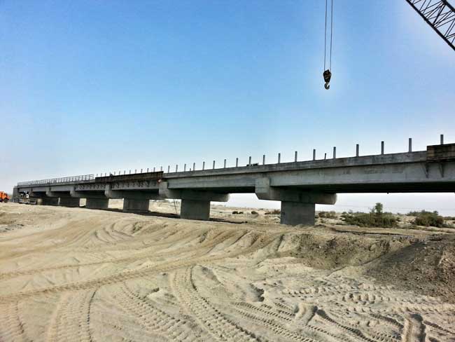 پروژه احداث پل بزرگ کاروان
